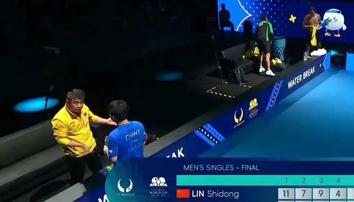 奥地利乒乓球队轻取日本乒乓球队，波尔三分雨点燃全场