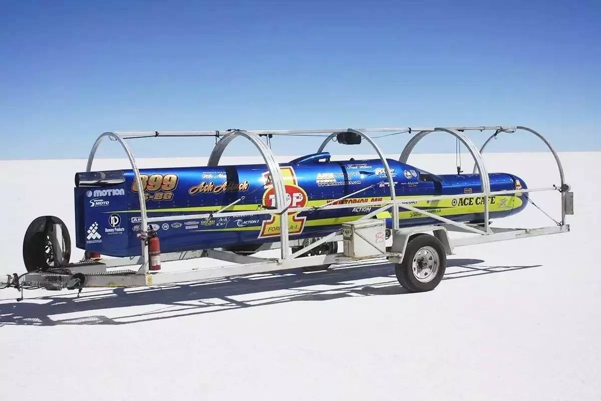 开云体育在线-即时盘口选手刷新世界纪录，震撼全场的简单介绍