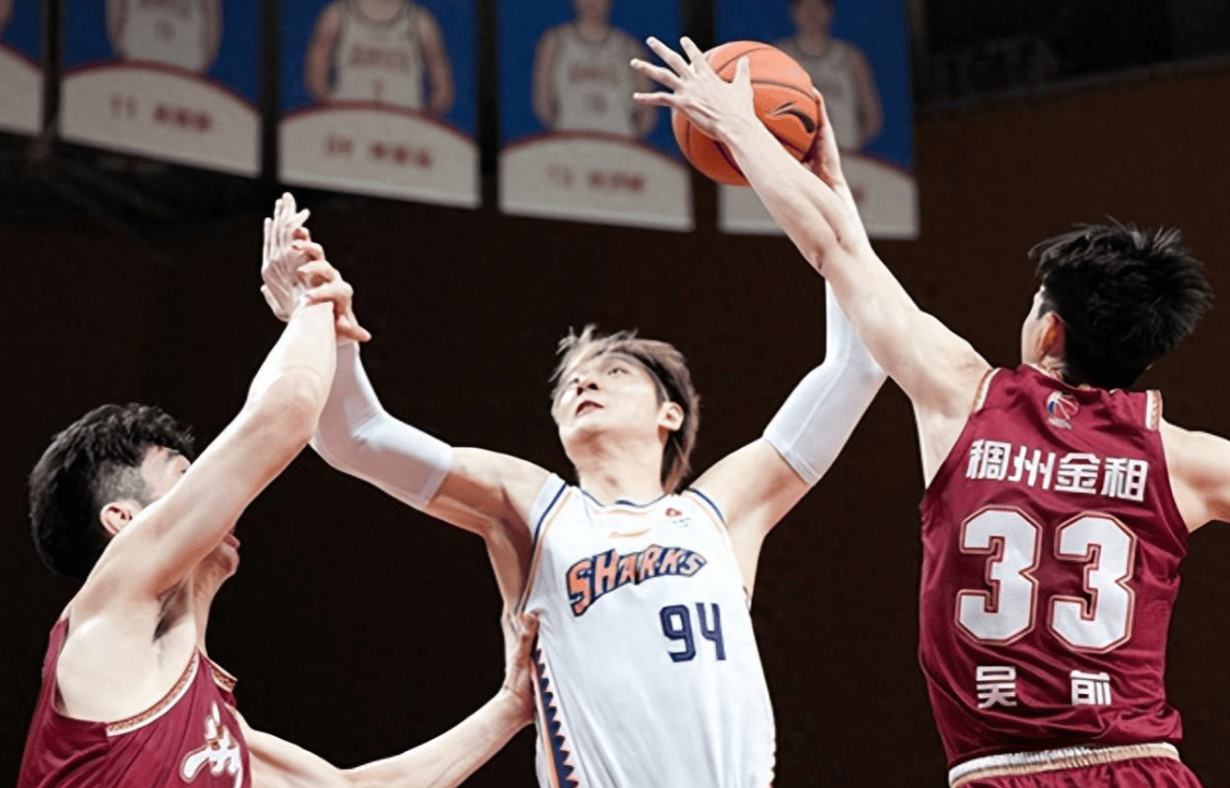 新疆队完胜骑士,王哲林高光表现的简单介绍 新疆队完胜骑士,王哲林高光表现的简单介绍